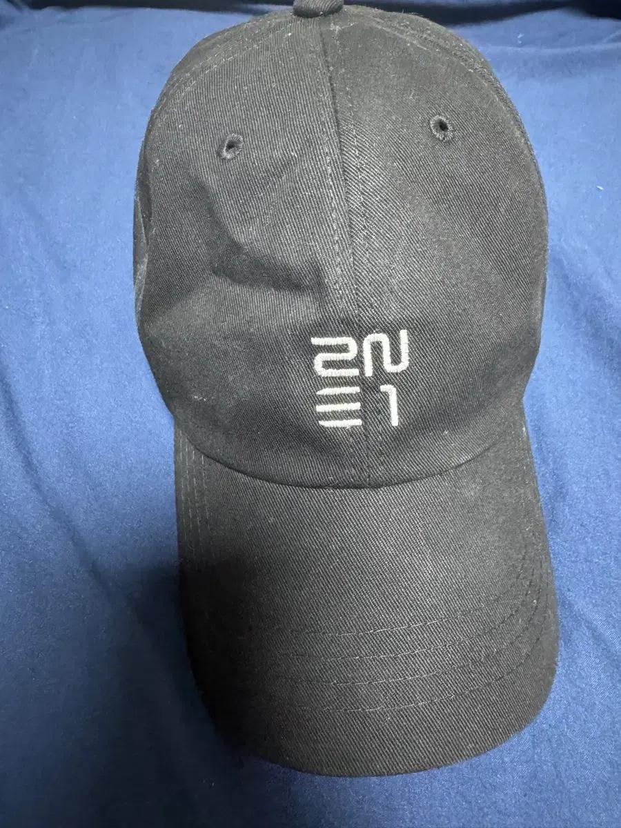 투애니원 2NE1 굿즈 모자 판매합니다.