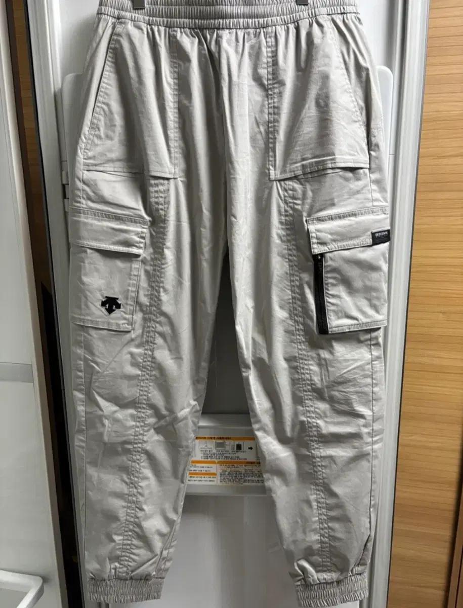 새상품) 데상트 카고 조거팬츠 L 90