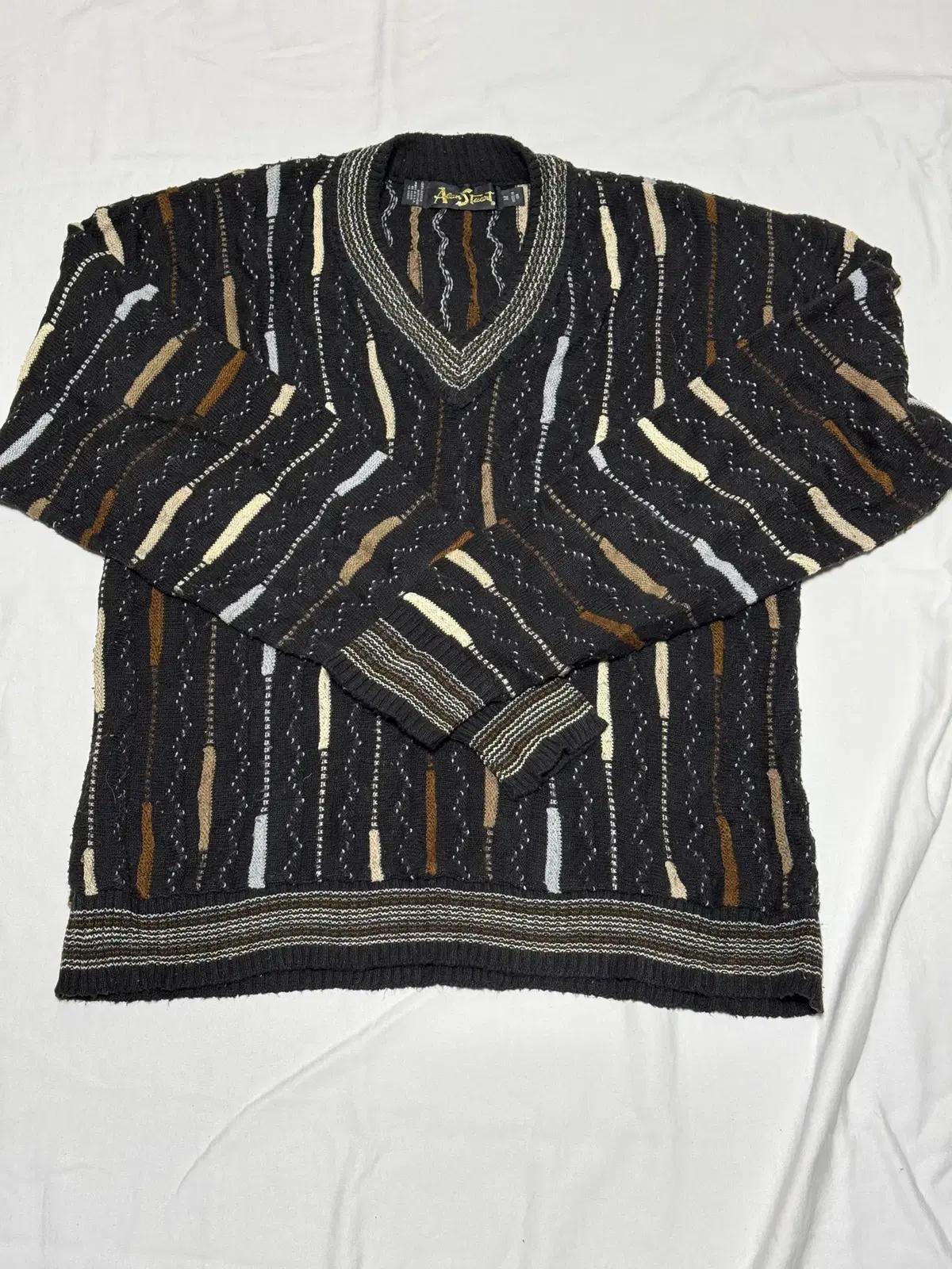 Aegn Stucnt 케이블 니트 (Cable Knit)