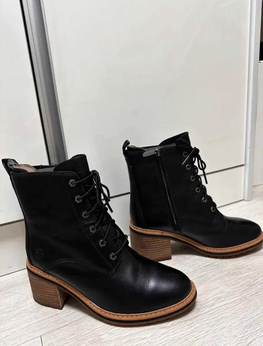 Timberland Siena High 블랙 힐 부츠 245