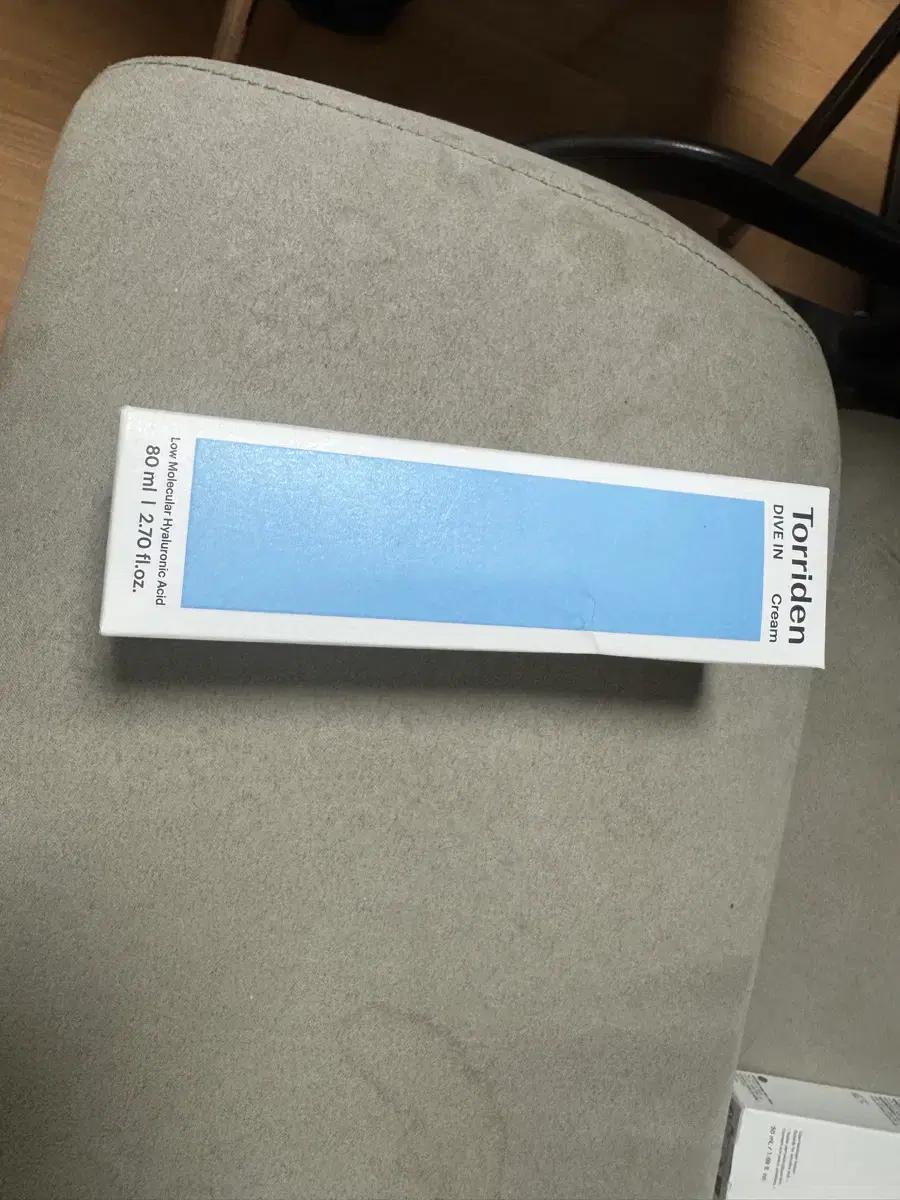 토리든 / 저분자히알루론산크림 수분크림 / 80ml 미개봉 팝니다