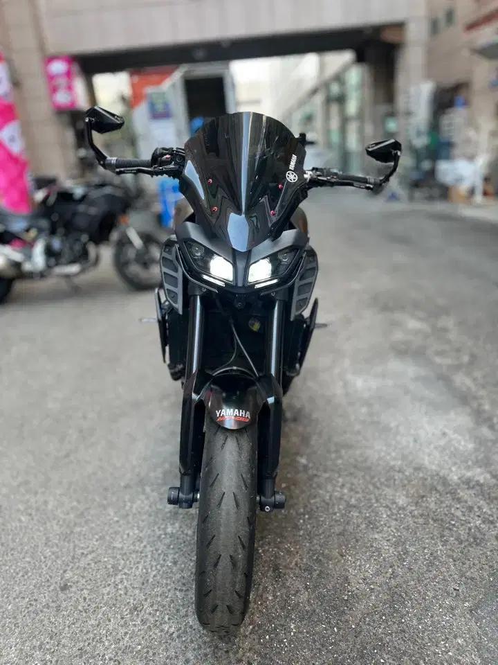 아크라풀배기 19년식 야마하 mt09 sp