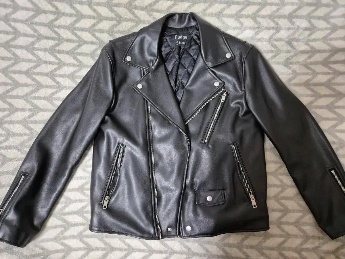 lafugde store (라퍼지스토어) 라이더자켓 M 사이즈 가죽자켓