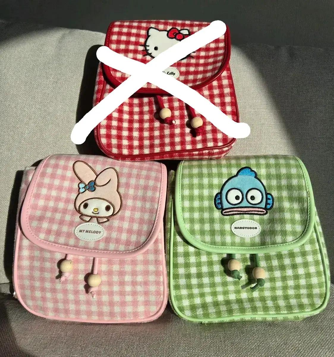 산리오 헬로키티,마이멜로디,한교동 체크무늬 미니 백팩 가방