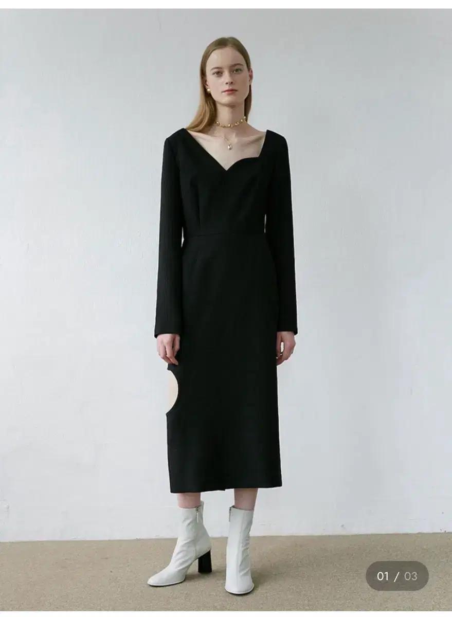 Leuni 리유니 블랙 컷아웃 원피스 렉토
