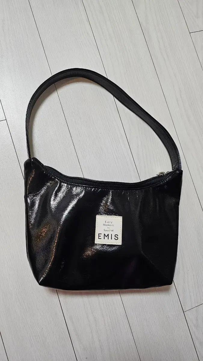 이미스 emis 에나멜 호보백