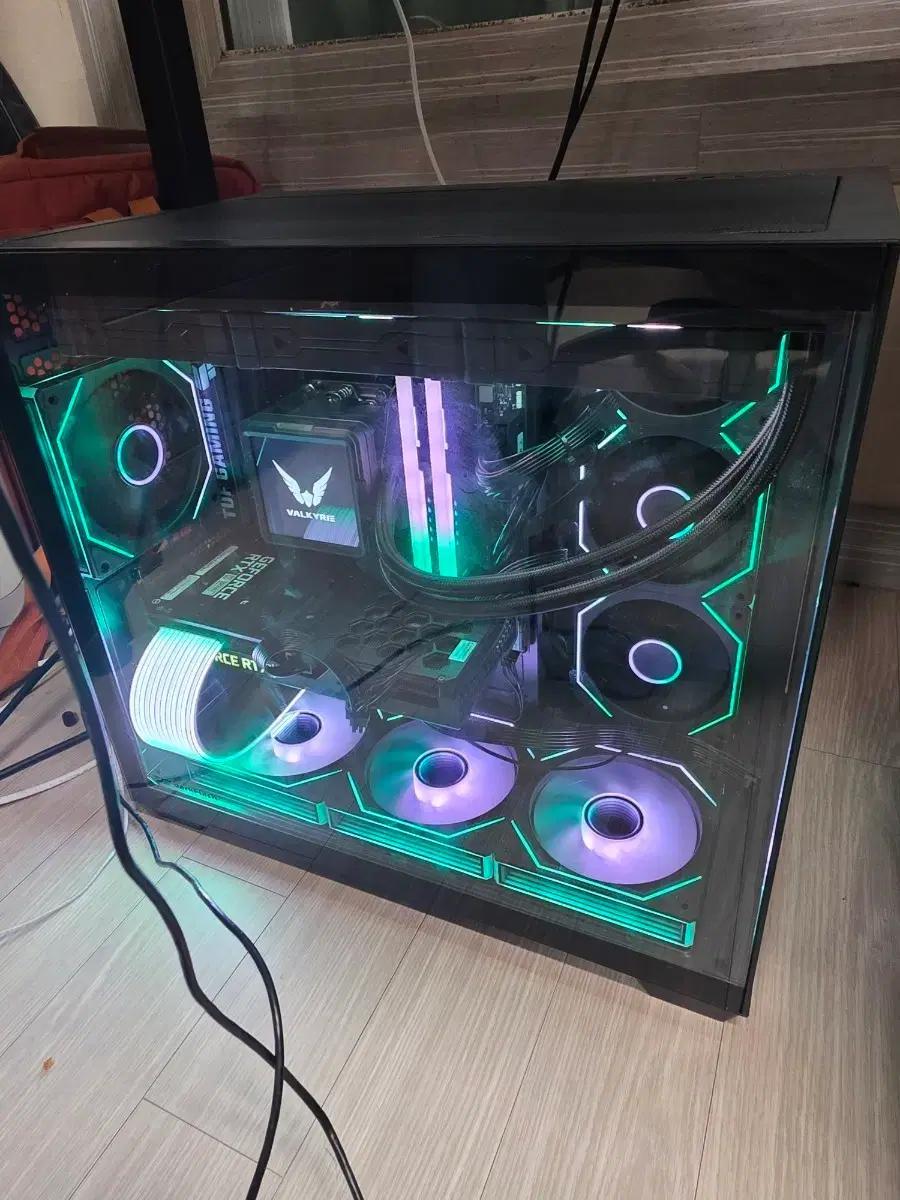 7800x3d + RTX 4080 게이밍 고사양 PC 컴퓨터 블랙감성
