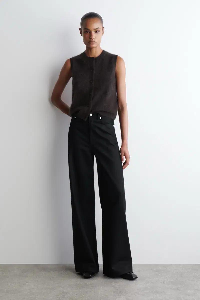 코스 cos 다이얼 와이드 레그 진 바지 청바지