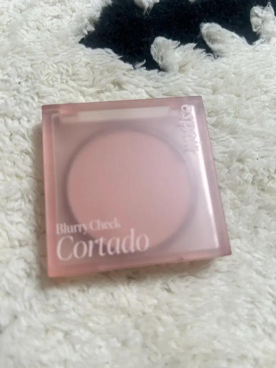 에스쁘아 블러리 치크 Cortado 코르타도
