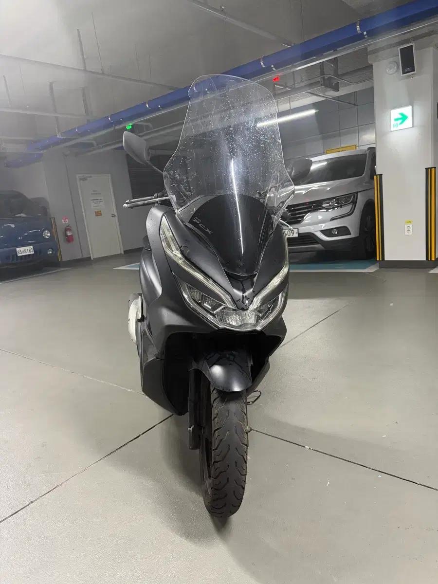 부산 혼다 20년 더뉴pcx 판매합니다