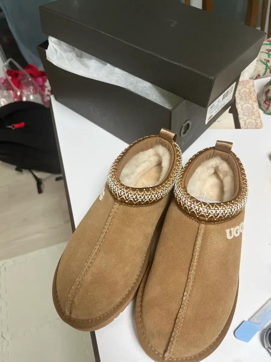 UGG 어그 브라운 새상품