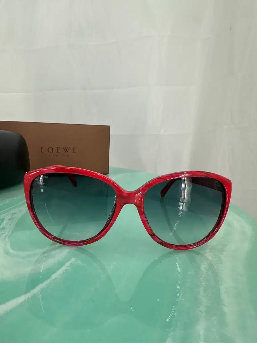 [새상품 무료배송] Made in Italy 로에베 선글라스