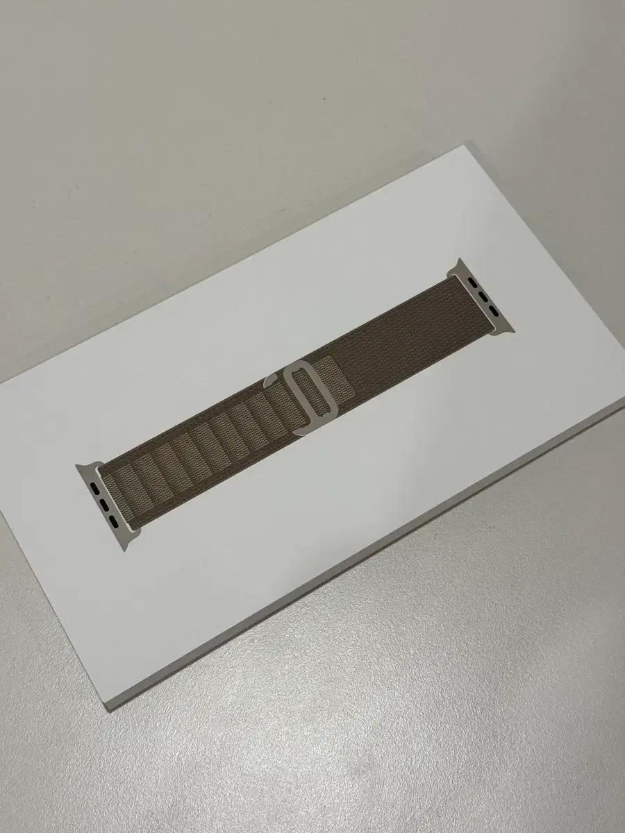 애플워치 알파인 루프 올리브 M