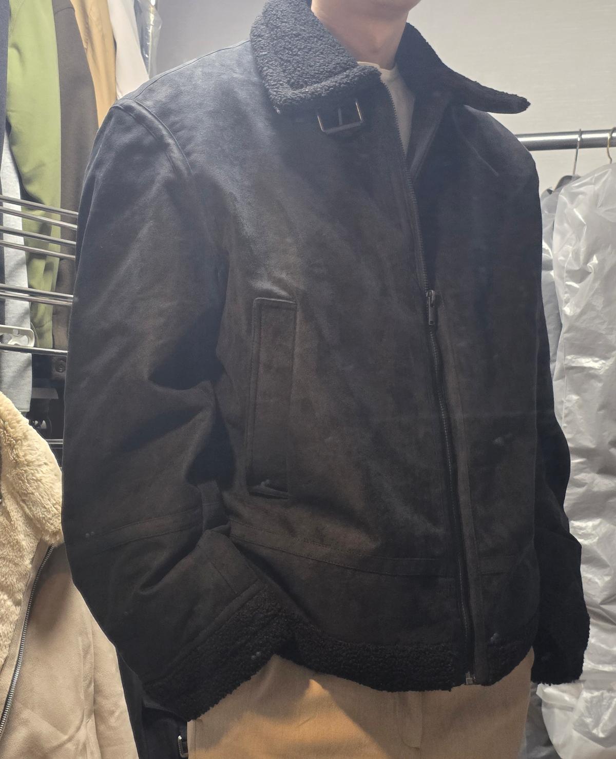 스파오 스웨이드 무스탕 자켓
