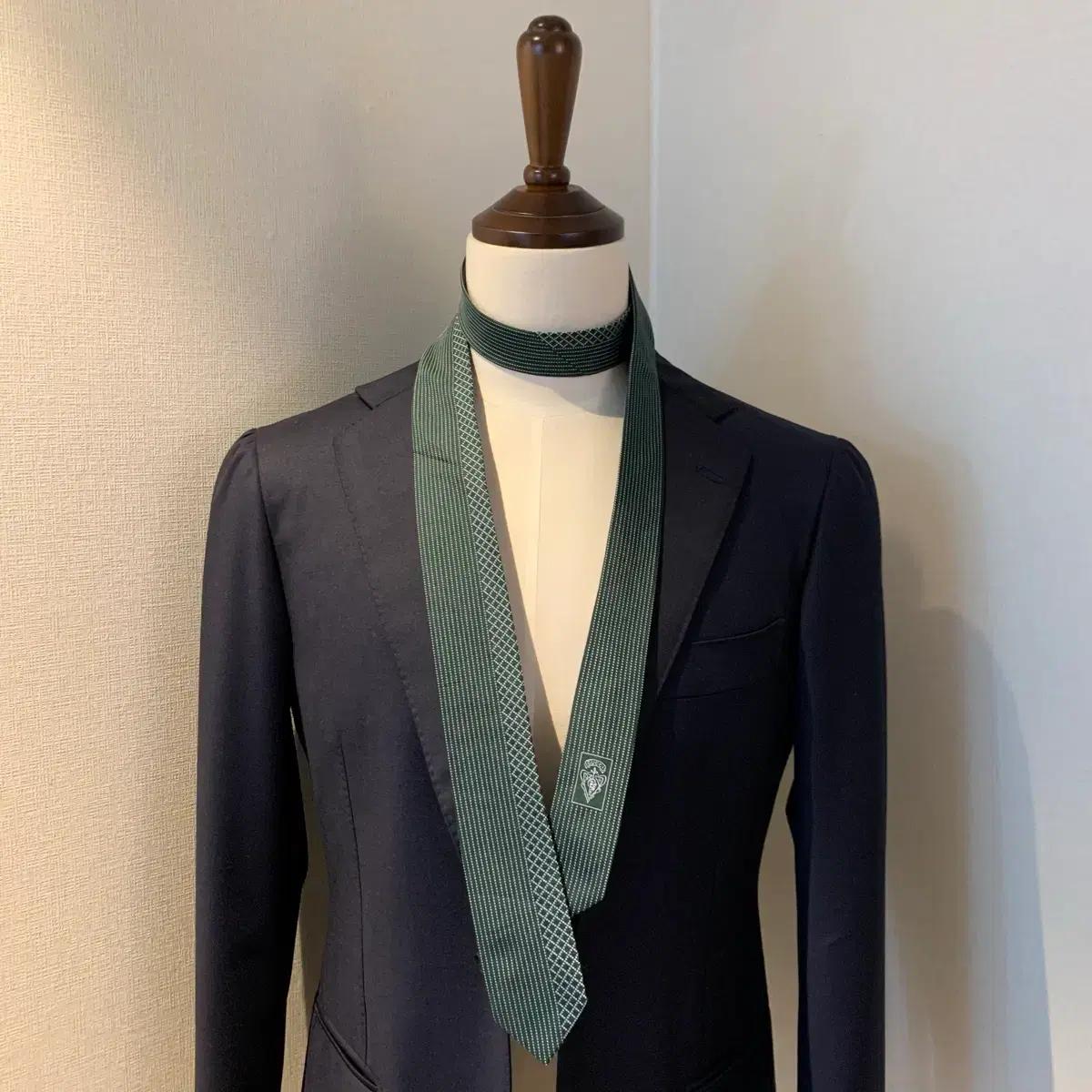 구찌(GUCCI) 슬림 내로우넥타이 명품클래식 그린컬러 최상급 5.6cm