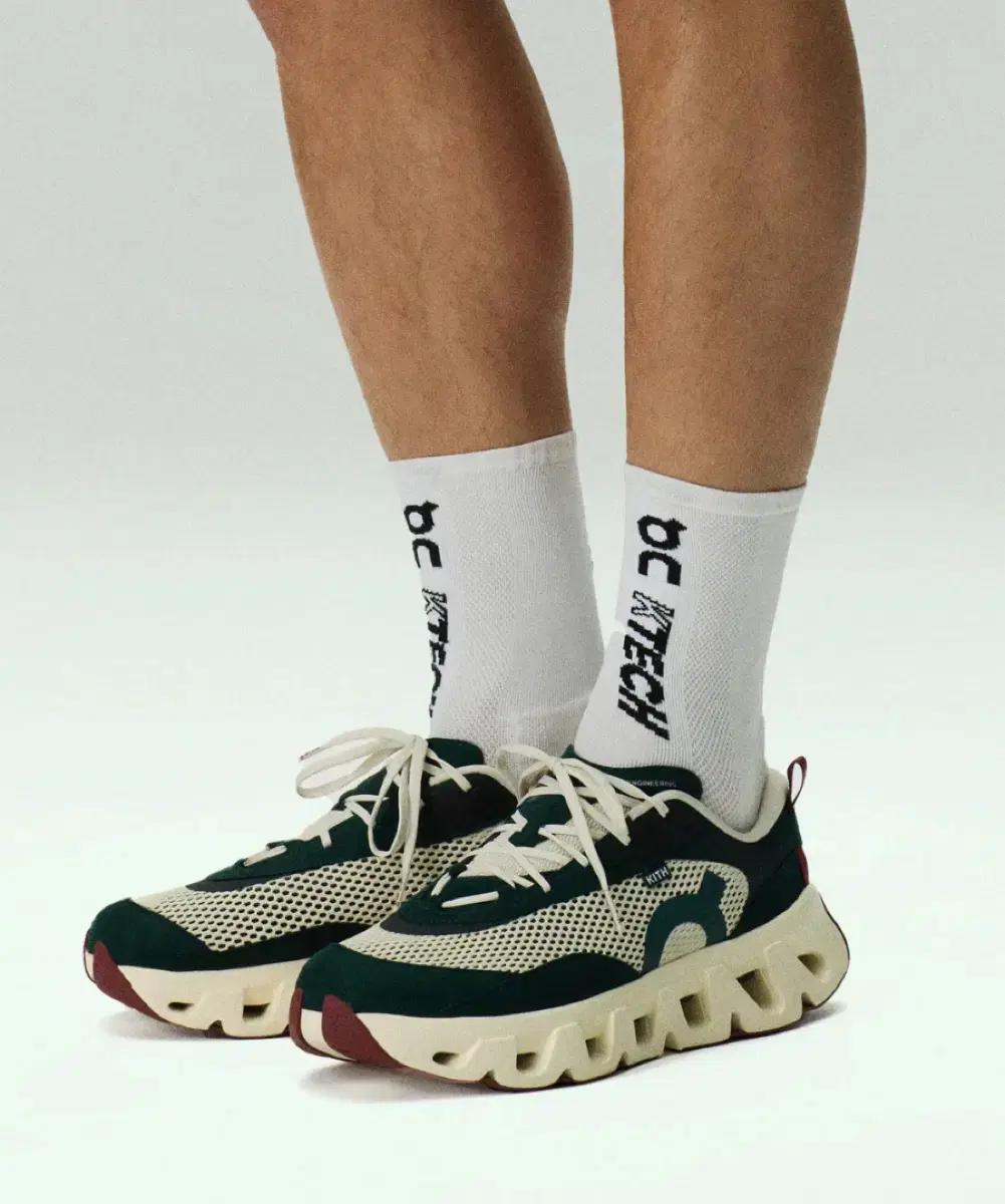 [술롯신청] kith x On