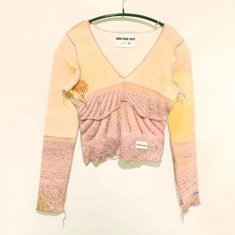 오드원아웃 네이처 다트 슬리브 탑 F_M2195