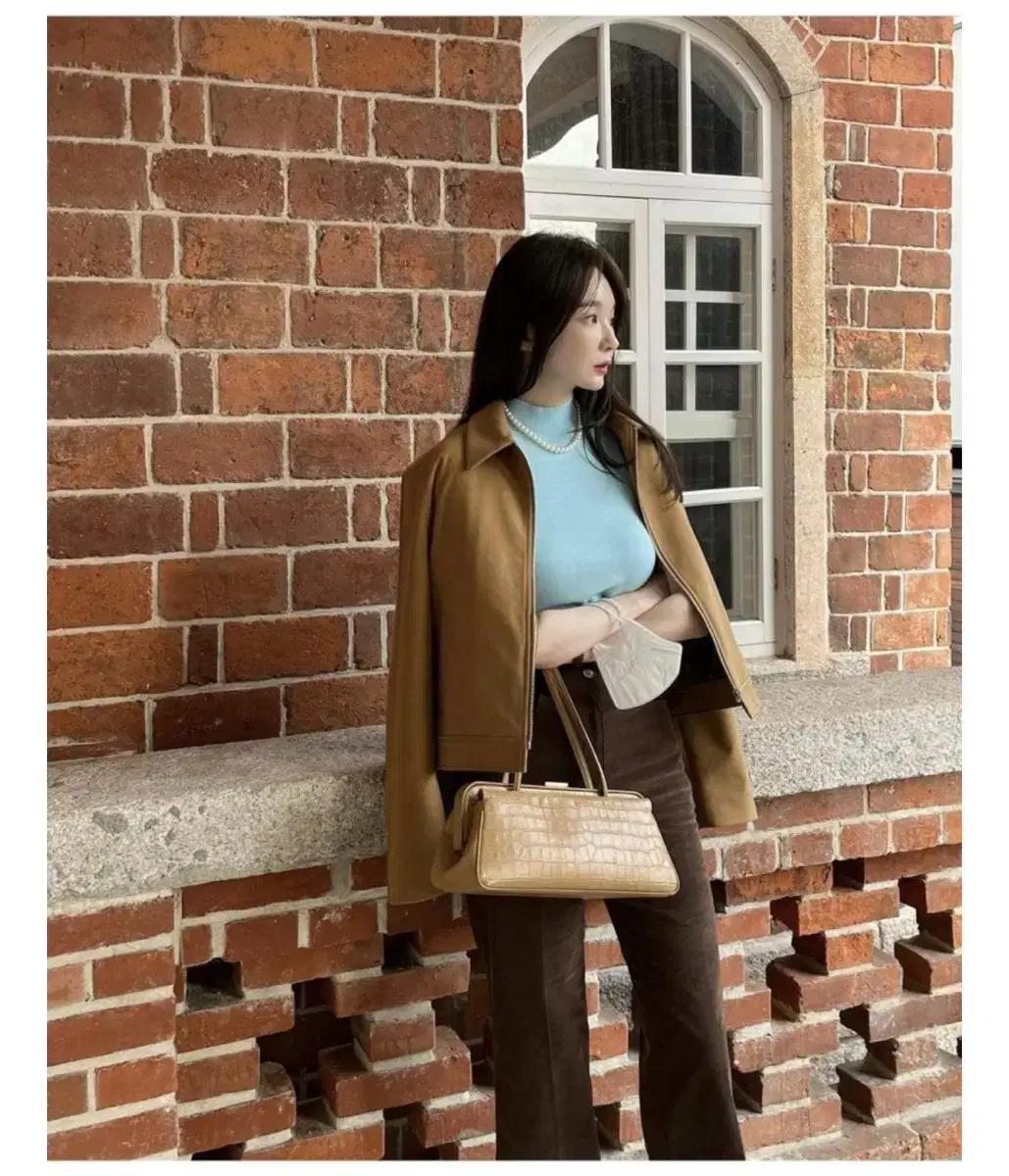 아비에무아 스웨이드 자켓