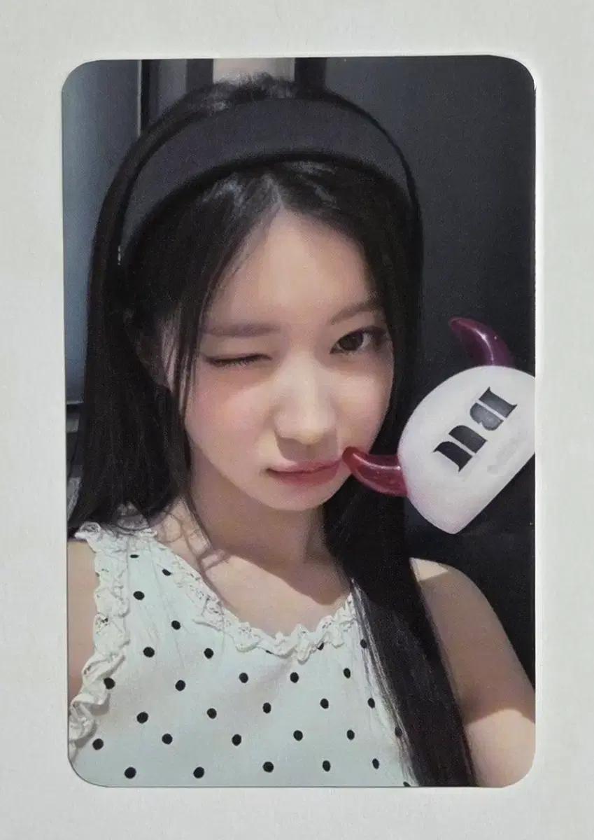 베이비몬스터 아사 라이트스틱 응원봉 특전 포카