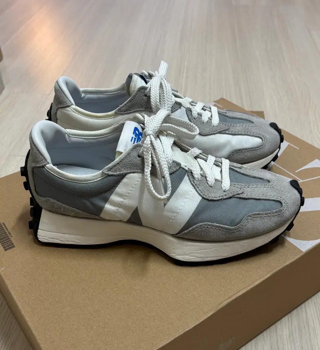 (235)뉴발란스 327 그레이