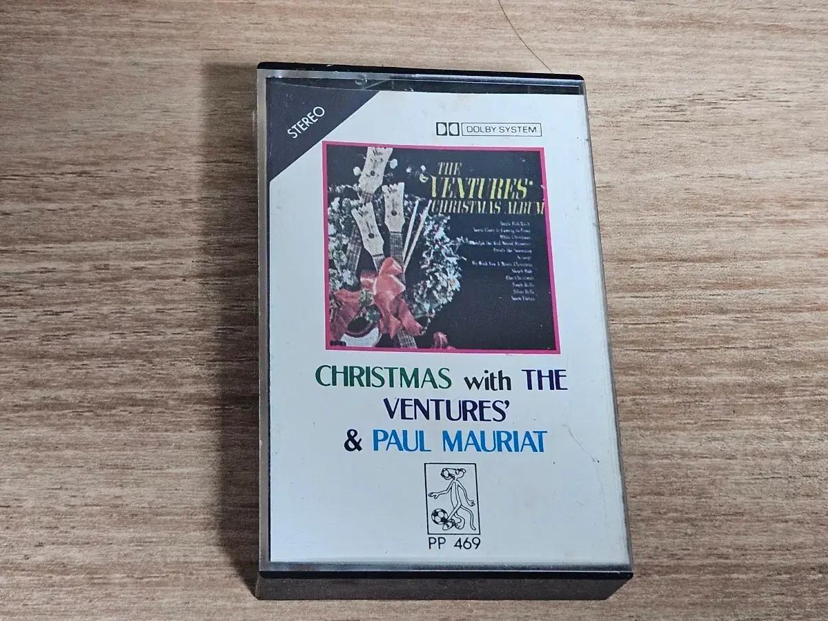 Christmas With The Ventures & Paul Mauri