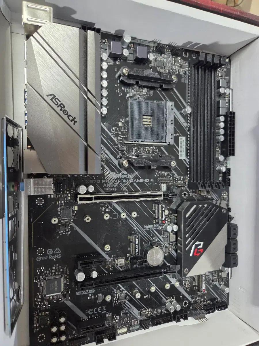 asrock x570 phantom gaming 4AM4 메인보드