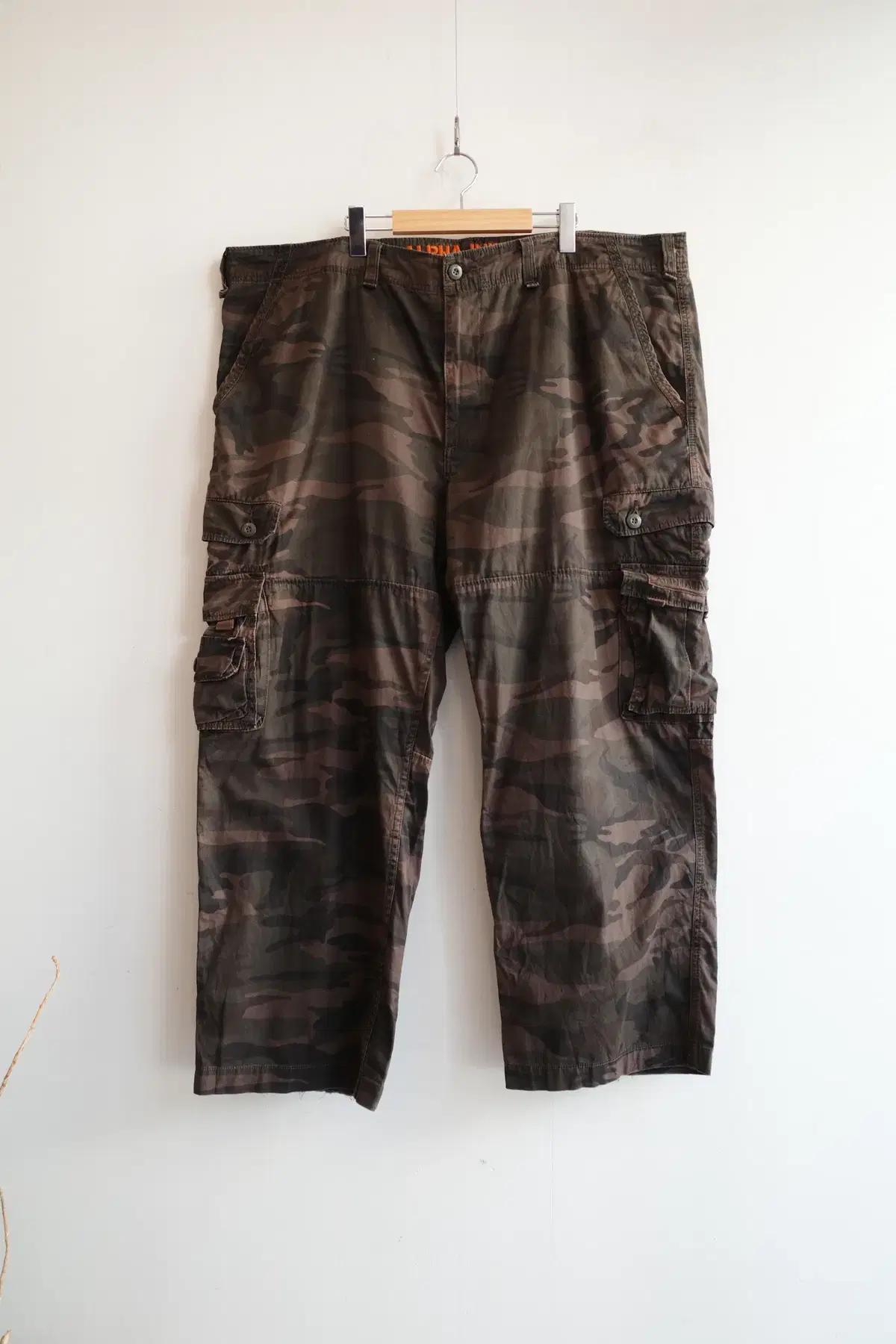 ALPHA INDUSTRIES 알파 밀리터리 카고팬츠 (48인치)