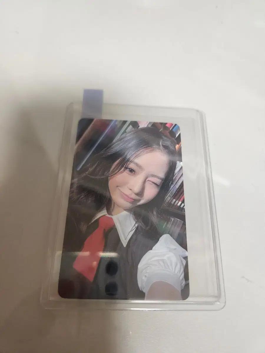 유니스 swicy 서원 포카