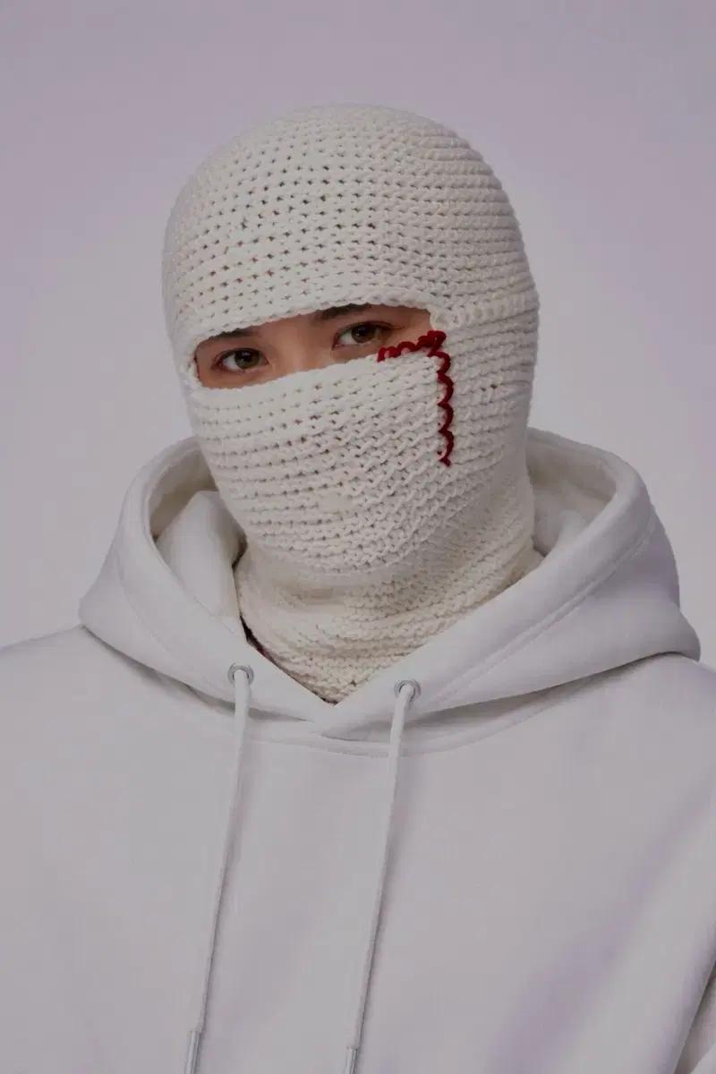 Ski mask ivory