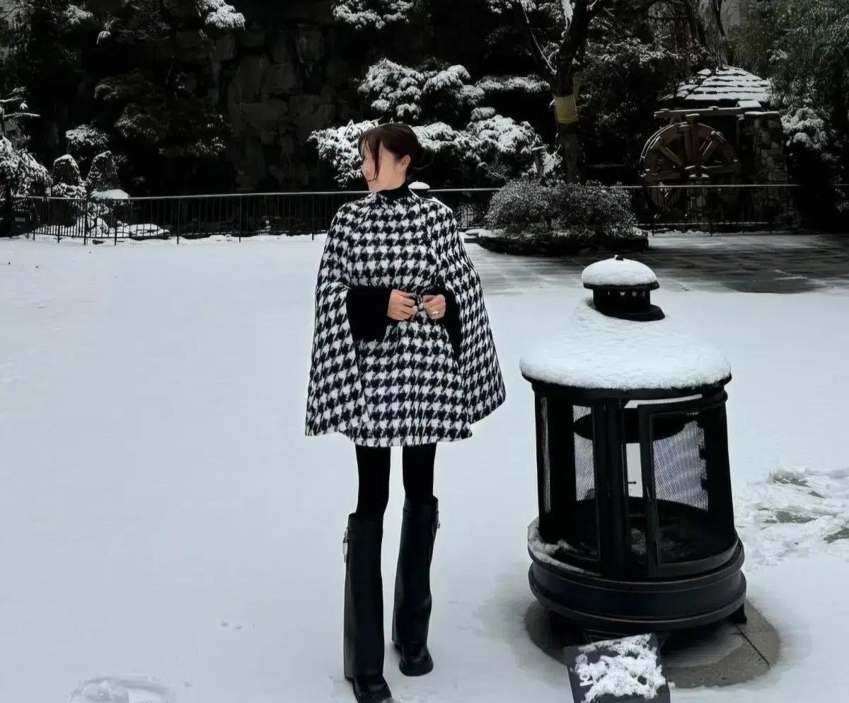 BECLA 쇼메 케이프코트