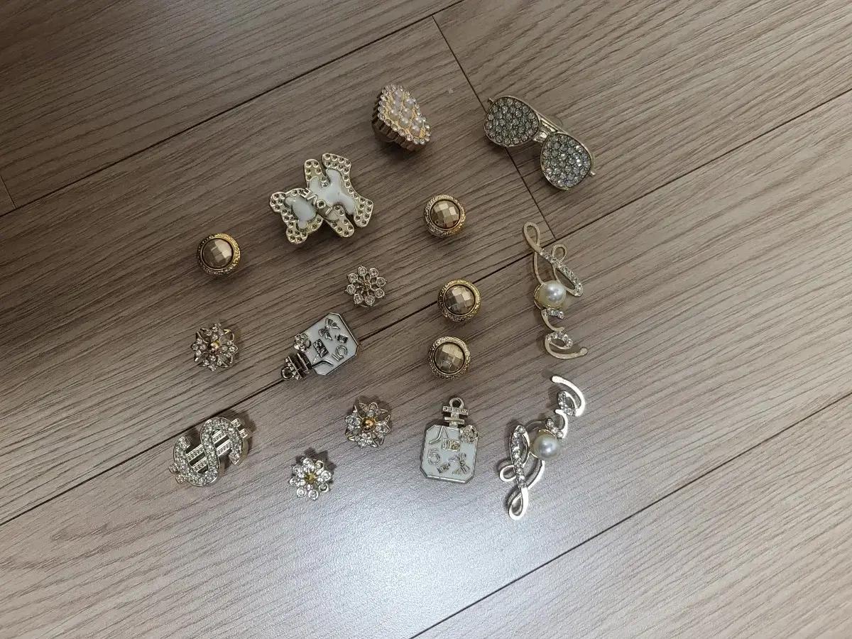 지비츠 크록스 장식품 지비추