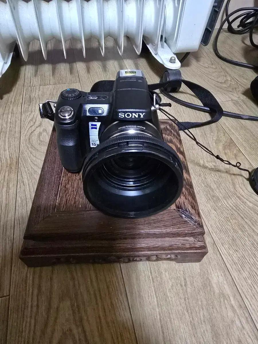 소니 디카 (SONY) 사이버샷 DSC-H7