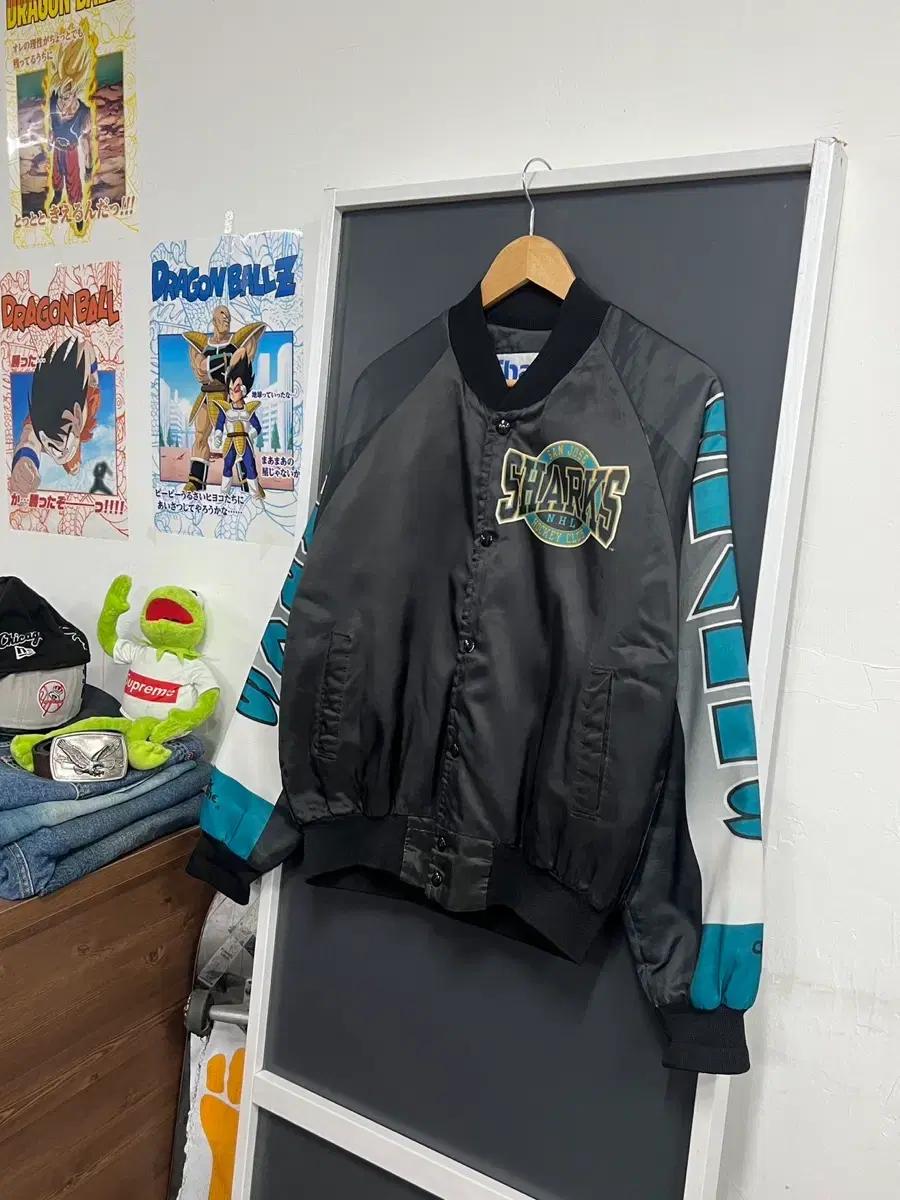 90s American Vintage 올드스쿨 산호세 샤크스 봄버 자켓