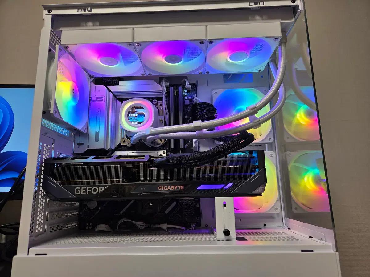 9950x3d, x870, 48gb, 2tb, 5080 본체