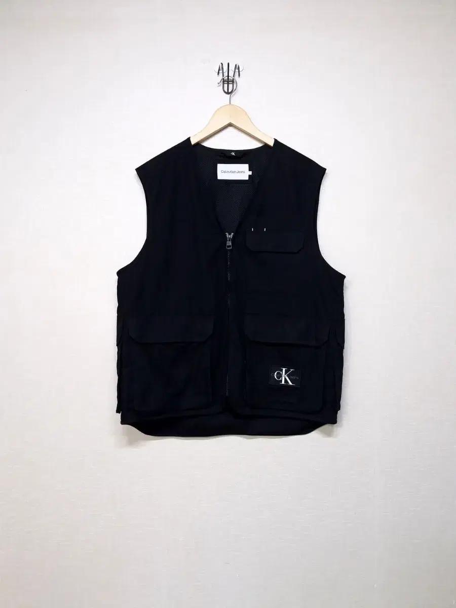 Calvin Klein 캘빈클라인 포켓 베스트