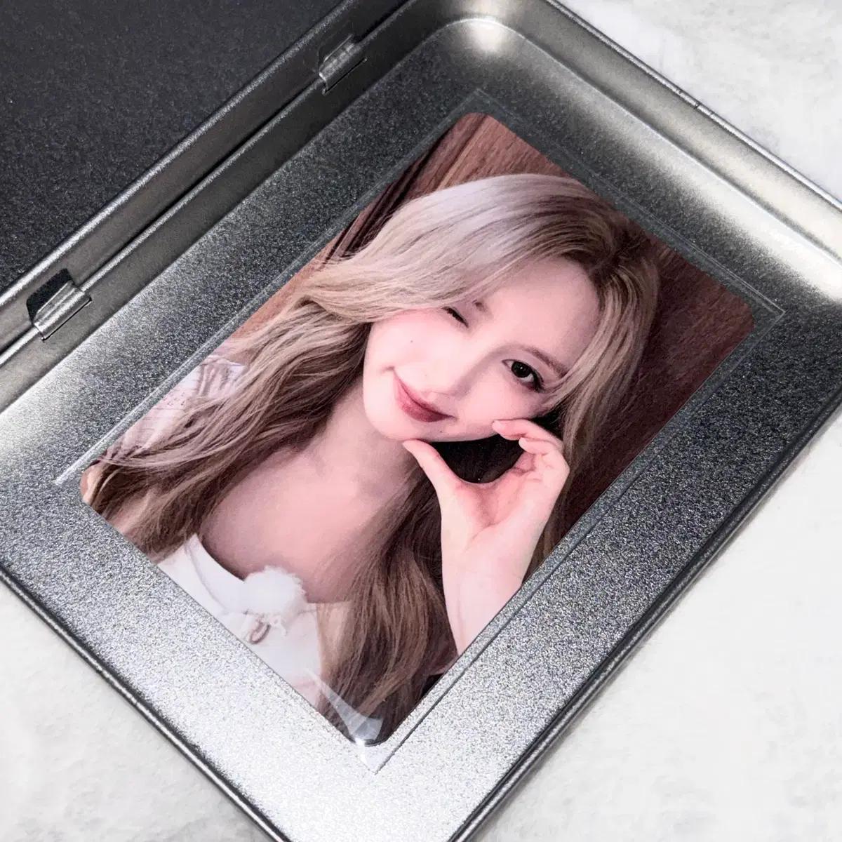 아이브 큐큐뮤직 가을 포카
