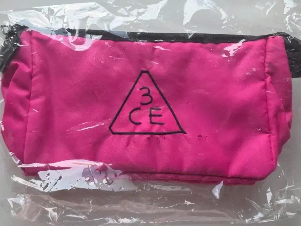 3CE 핑크 파우치 새상품