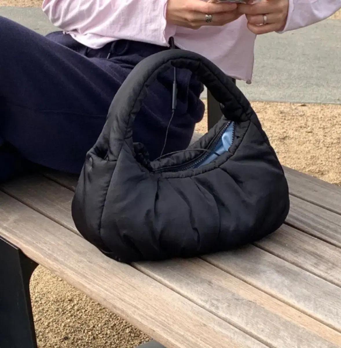 헤이그 덤플링백 dumpling bag (black) 블랙 스몰