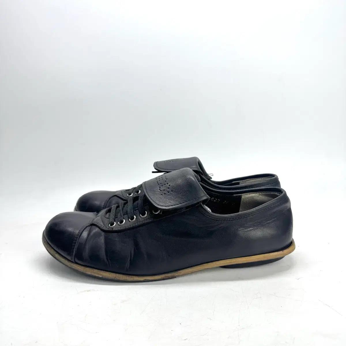 265) GUCCI 구찌 블랙 레더 스니커즈