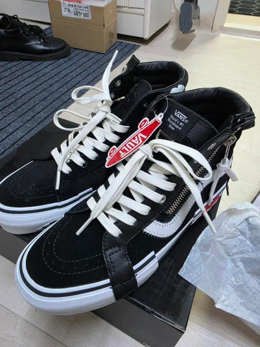 반스 볼트 SK8-Hi cap lx mastermind 260