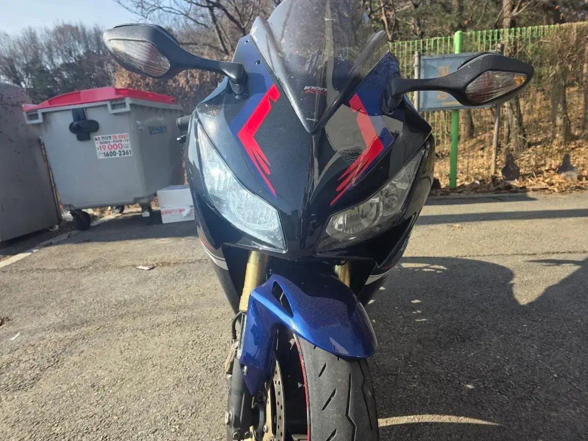 CBR1000RR 판매합니다