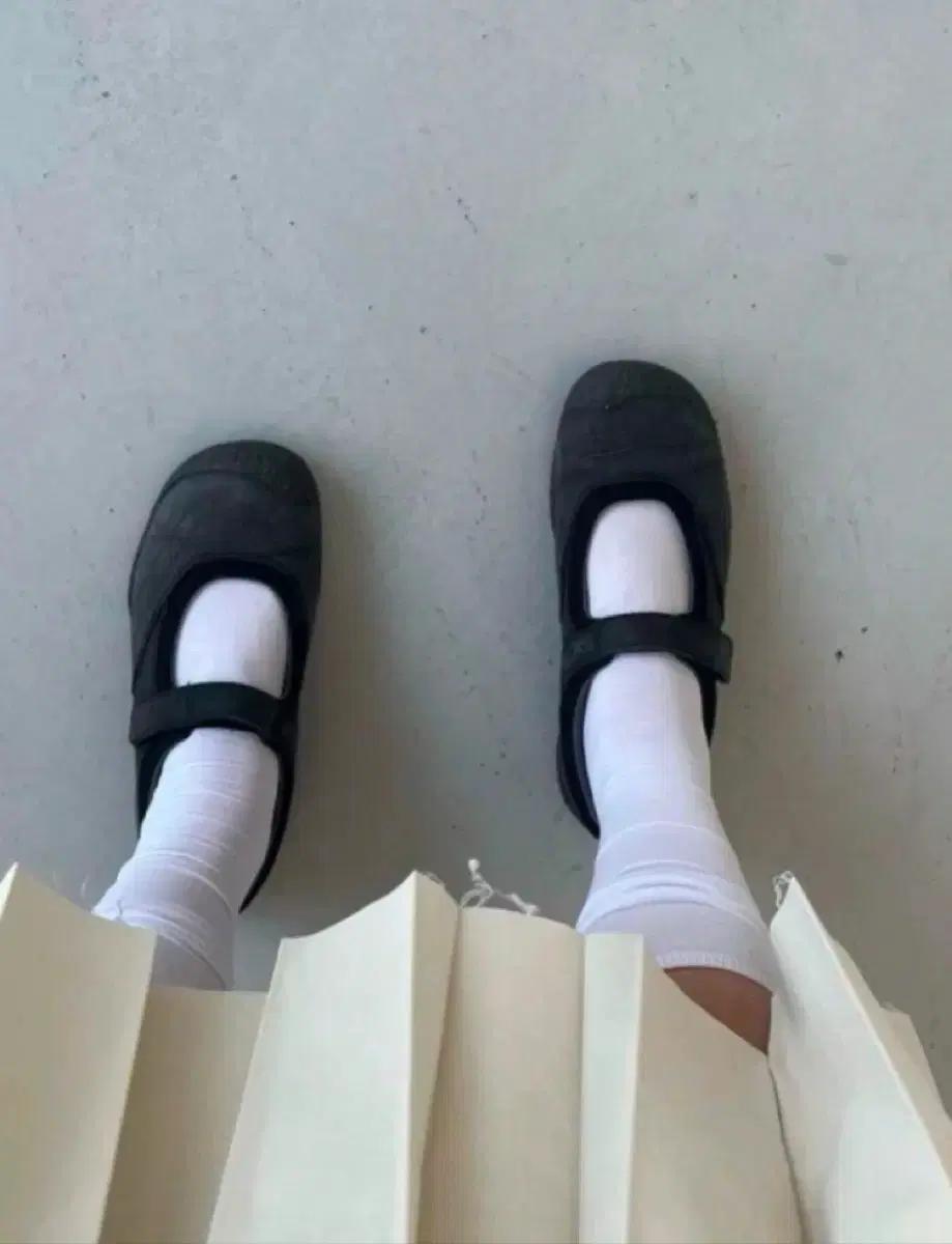 keen 킨 빈티지 플랫 슈즈