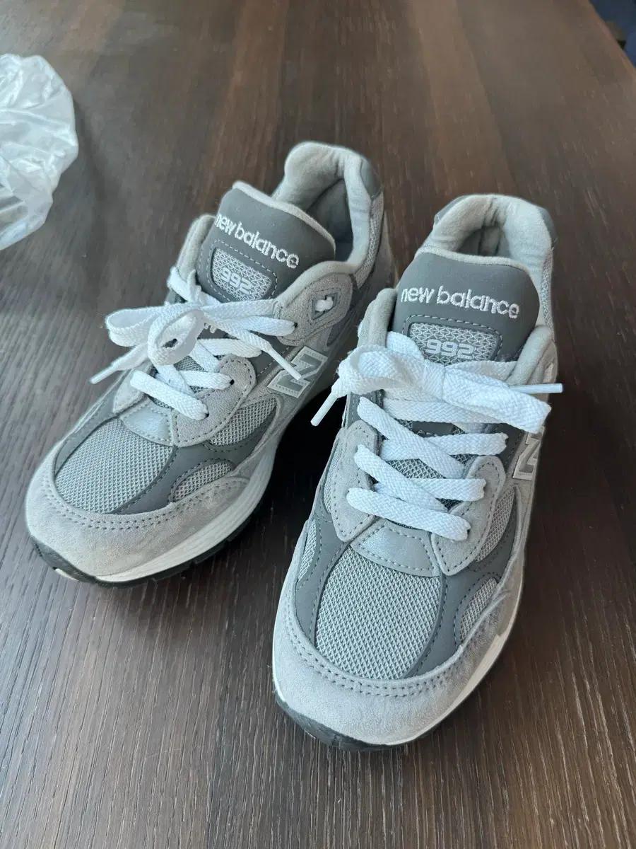 뉴발란스 992 made in USA 220