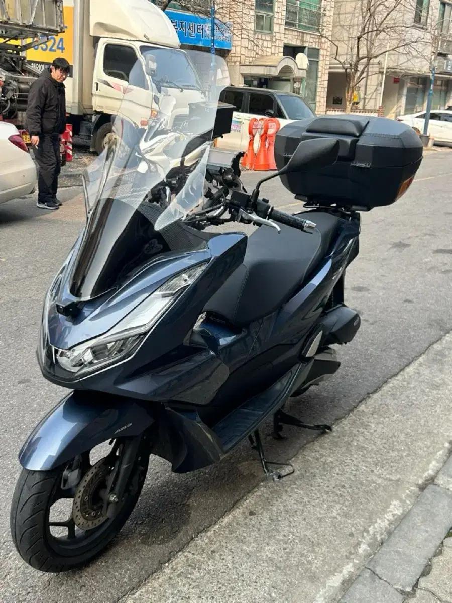 혼다 PCX125 21년식 ABS 모델 판매합니다