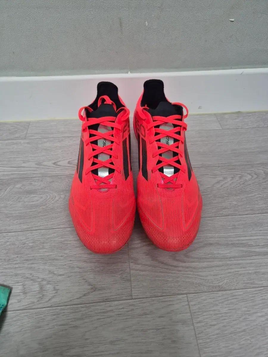 아디다스 f50 프로 MG