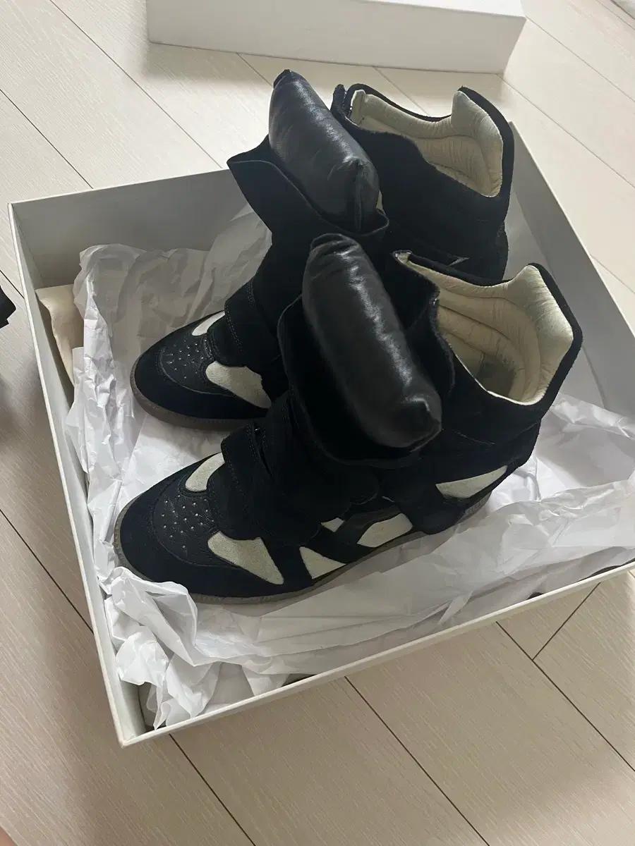 Isabel Marant 이자 벨마랑 BEKETT 블랙크림