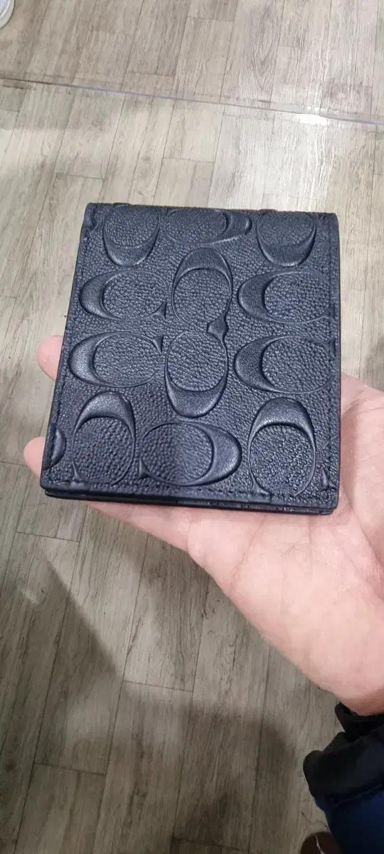 코치 블랙 시그니처 반지갑
