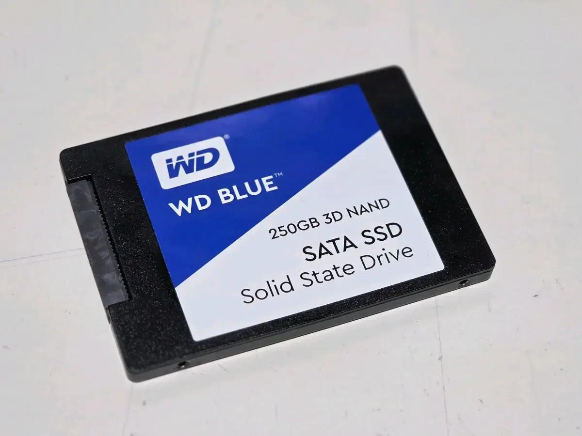 WD blue 2.5 ssd 250gb