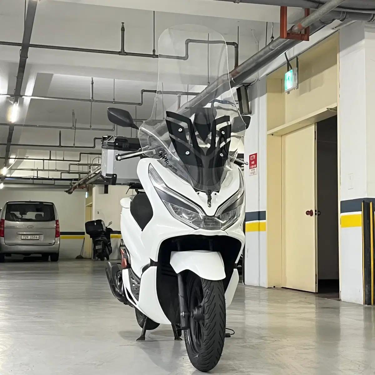 PCX125 혼다 2020년식 배달셋팅 화이트색상 179만원