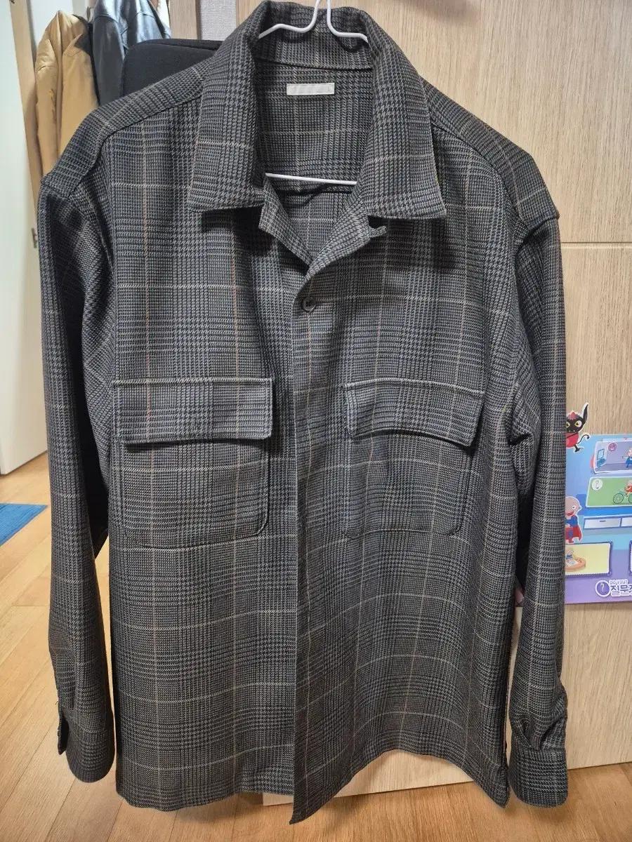 GU 자켓 체크